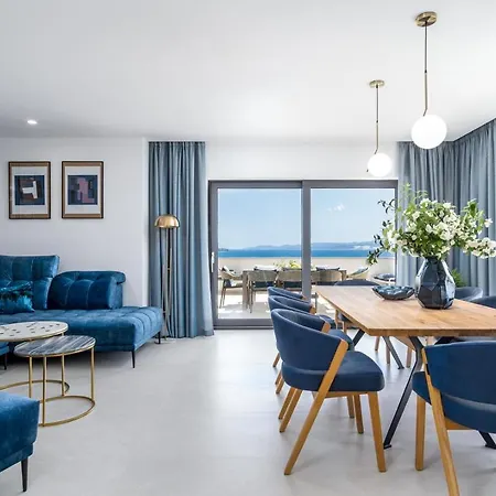 Seaview Mila With 4 En-suite Bedrooms, Private Pool, Finnish Sauna, Treadmill, Sandy 250m Duće