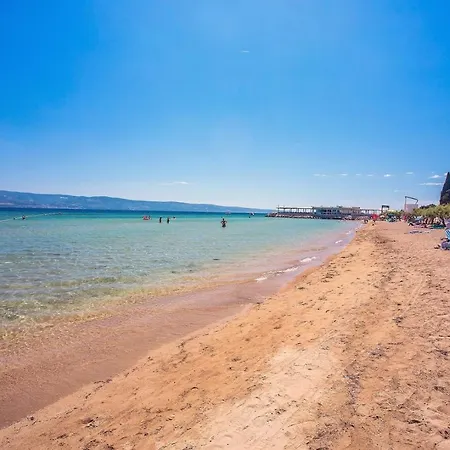 Seaview Mila With 4 En-suite Bedrooms, Private Pool, Finnish Sauna, Treadmill, Sandy 250m Duće