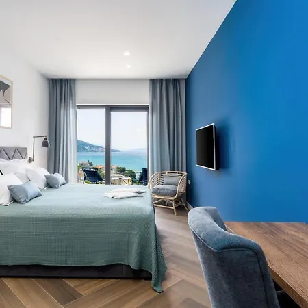 Seaview Mila With 4 En-suite Bedrooms, Private Pool, Finnish Sauna, Treadmill, Sandy 250m Βίλα *