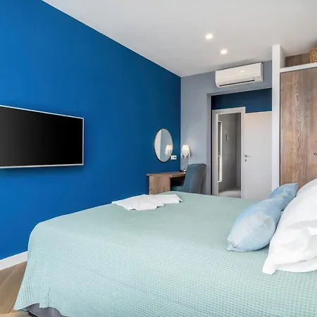 Βίλα Seaview Mila With 4 En-suite Bedrooms, Private Pool, Finnish Sauna, Treadmill, Sandy 250m